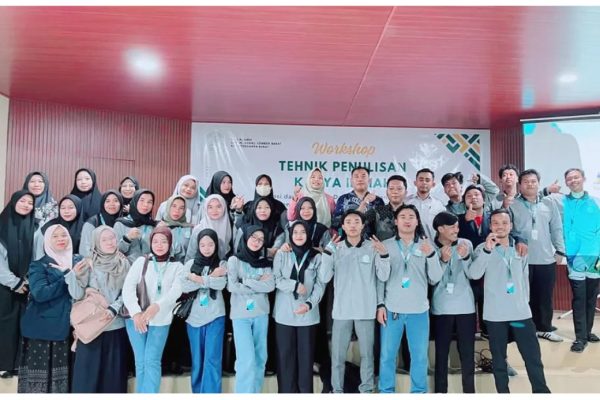 Pelatihan Teknik Penulisan Karya Ilmiah 02092502